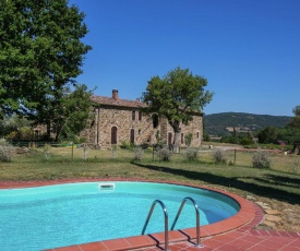 Provincial Holiday Home in Monterotondo Tuscany with Pool