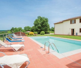 Seven-Bedroom Holiday home Monticiano SI with an Outdoor Swimming Pool 01